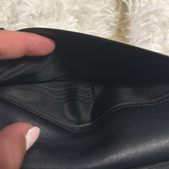 Two for one! Authentic Gucci Wallets - Picture 7 of 12